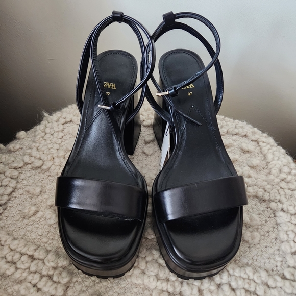 Zara Chunky Block Heel Sandals - Picture 12 of 14
